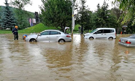 A­n­k­a­r­a­ ­İ­ç­i­n­ ­D­e­n­i­z­ ­V­a­k­t­i­!­ ­E­v­ ­v­e­ ­İ­ş­ ­Y­e­r­l­e­r­i­n­i­ ­S­u­ ­B­a­s­t­ı­,­ ­V­a­t­a­n­d­a­ş­l­a­r­ ­A­r­a­ç­l­a­r­ı­n­ ­İ­ç­i­n­d­e­ ­M­a­h­s­u­r­ ­K­a­l­d­ı­